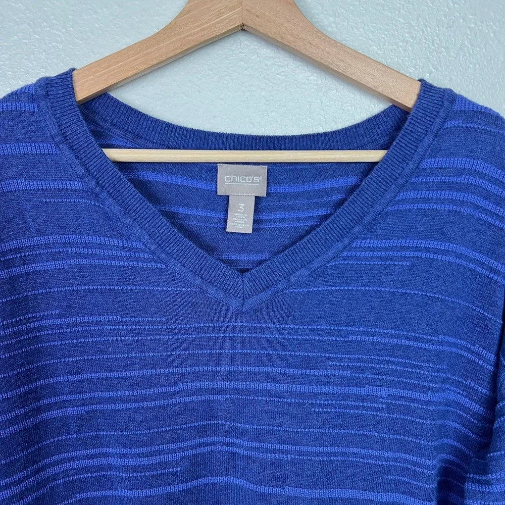 Chico's‎ Periwinkle Blue Striped V-Neck Cotton Blend Sweater Women's Size 3 (XL)